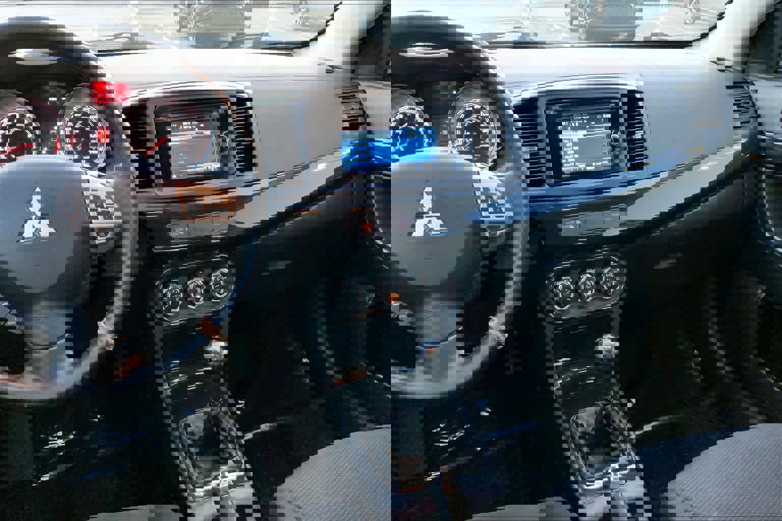 Used 2014 Mitsubishi Lancer GT image 7