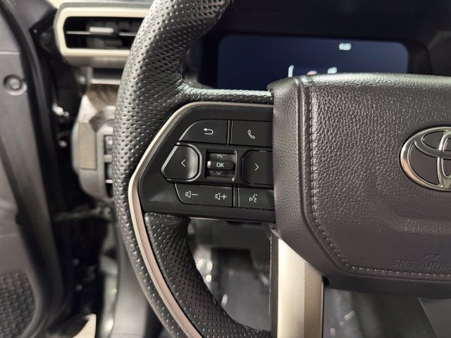 Used 2026 Toyota Tacoma Limited AWD/4WD image 15