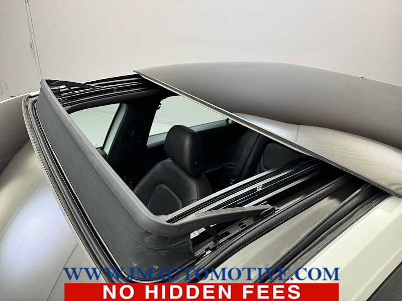 Used 2020 Volkswagen Jetta GLI Autobahn w/ GLI Autobahn Black Package FWD image 11