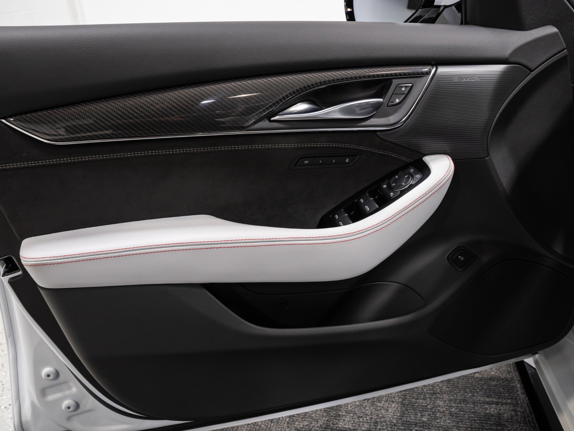 Used 2026 Cadillac CT5 V Blackwing w/ Carbon Fiber 1 Package image 34