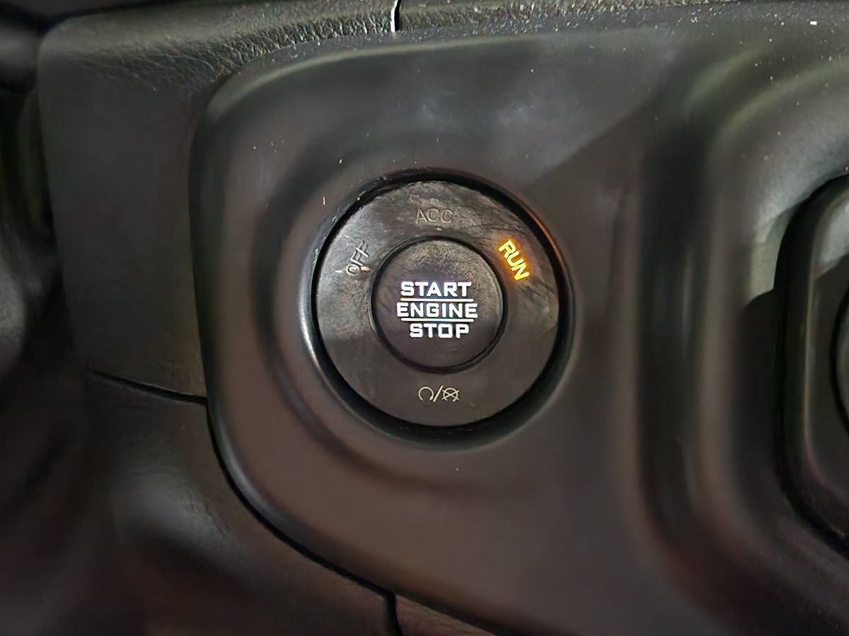 Used 2019 Jeep Wrangler Unlimited Sport S AWD/4WD image 28