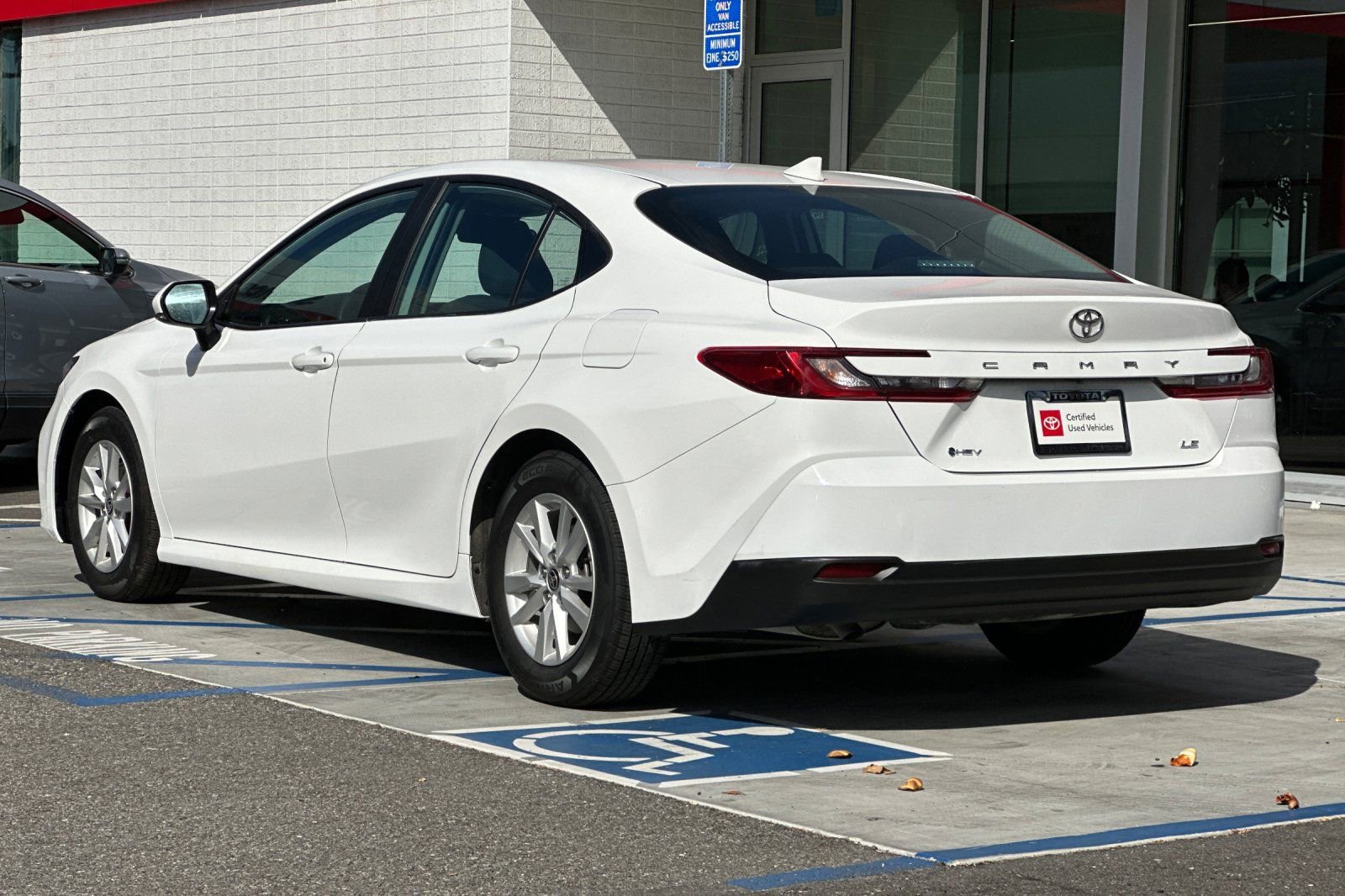 Certified 2025 Toyota Camry LE FWD image 6