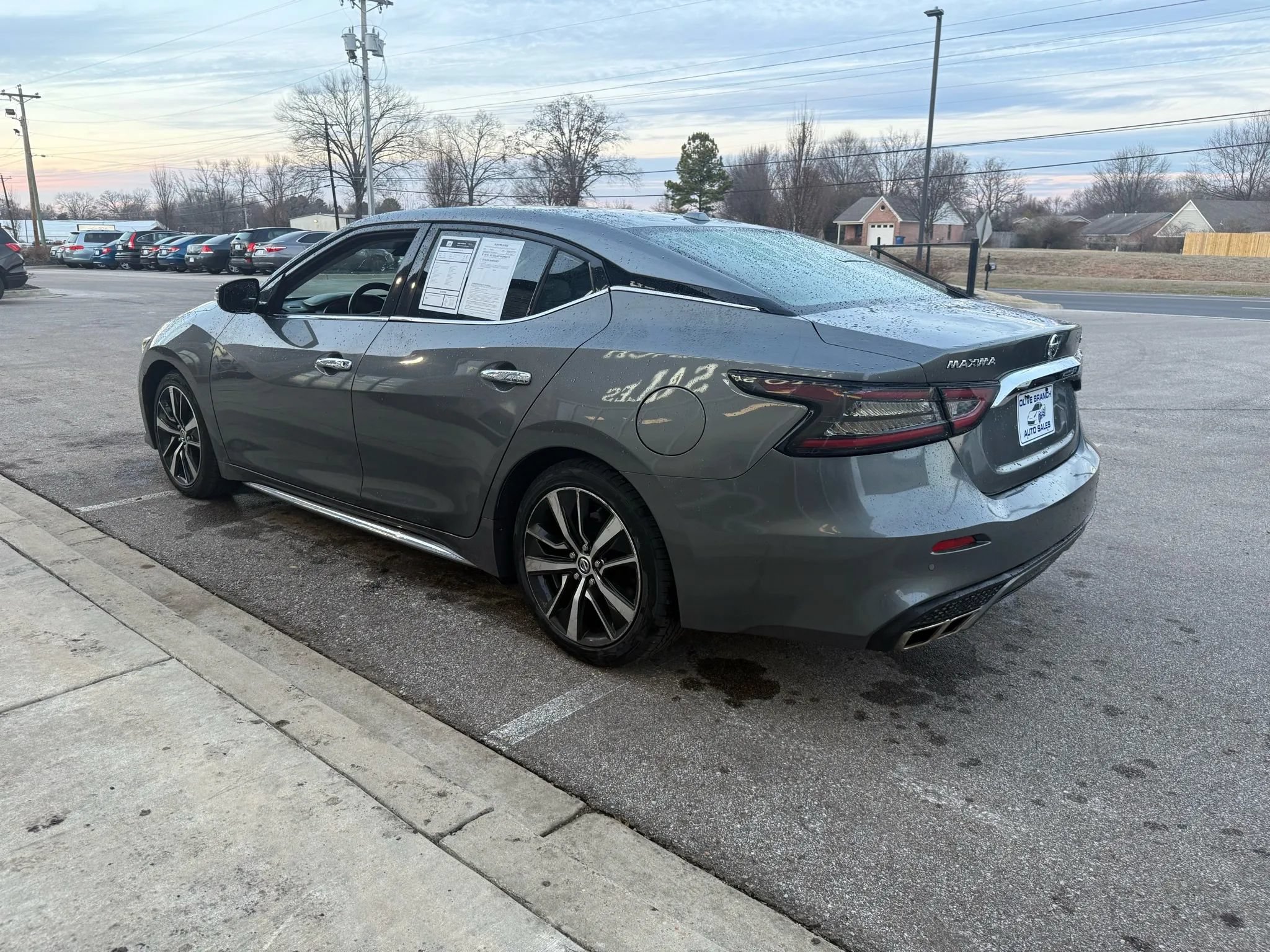Used 2022 Nissan Maxima SV w/ Floor Mat Group FWD image 5