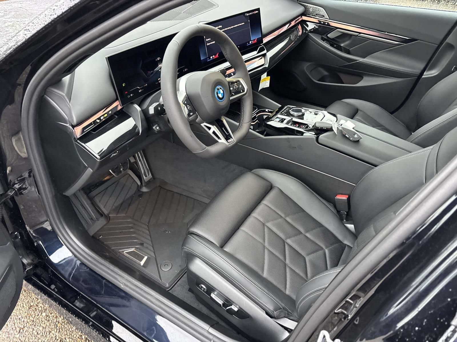 New 2026 BMW i5 eDrive40 w/ M Sport Package AWD/4WD image 45