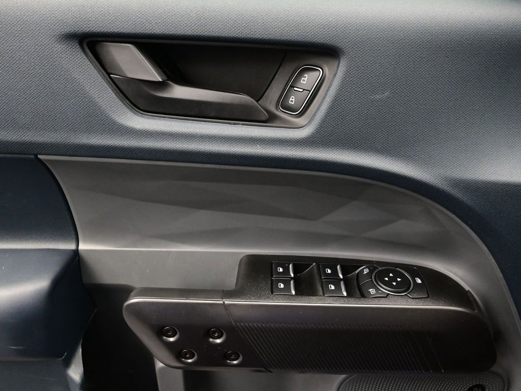 Used 2024 Ford Maverick Lariat w/ Black Appearance Package image 16