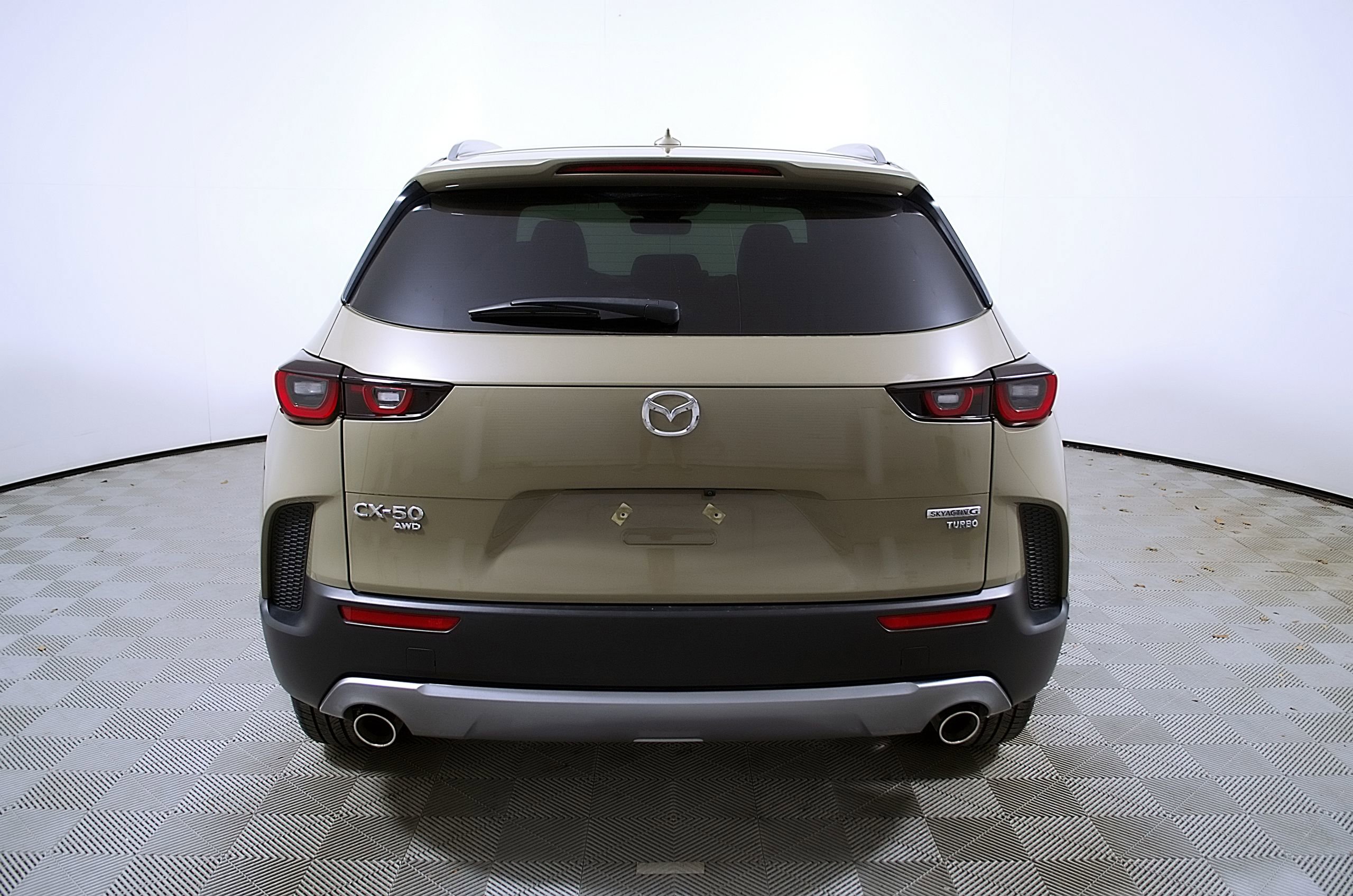 Used 2024 MAZDA CX-50 AWD 2.5 Turbo w/ Weather Package image 8