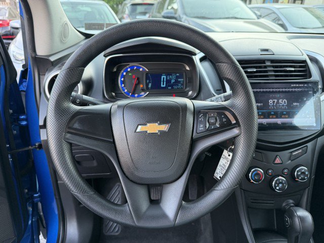Used 2016 Chevrolet Trax LS FWD image 19