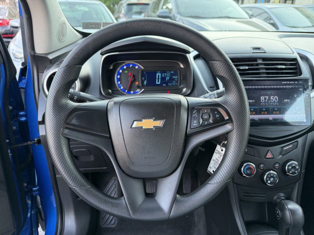 Used 2016 Chevrolet Trax LS FWD image 19