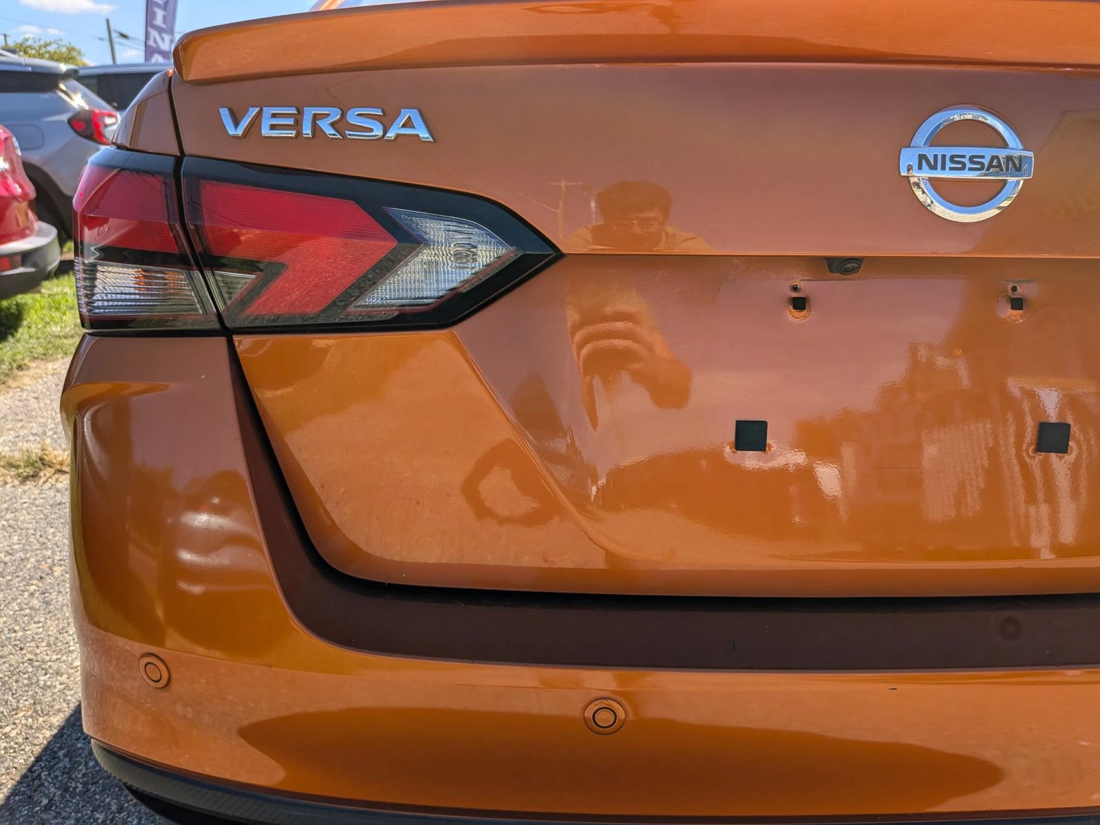 Used 2021 Nissan Versa SR w/ Convenience Package FWD image 15