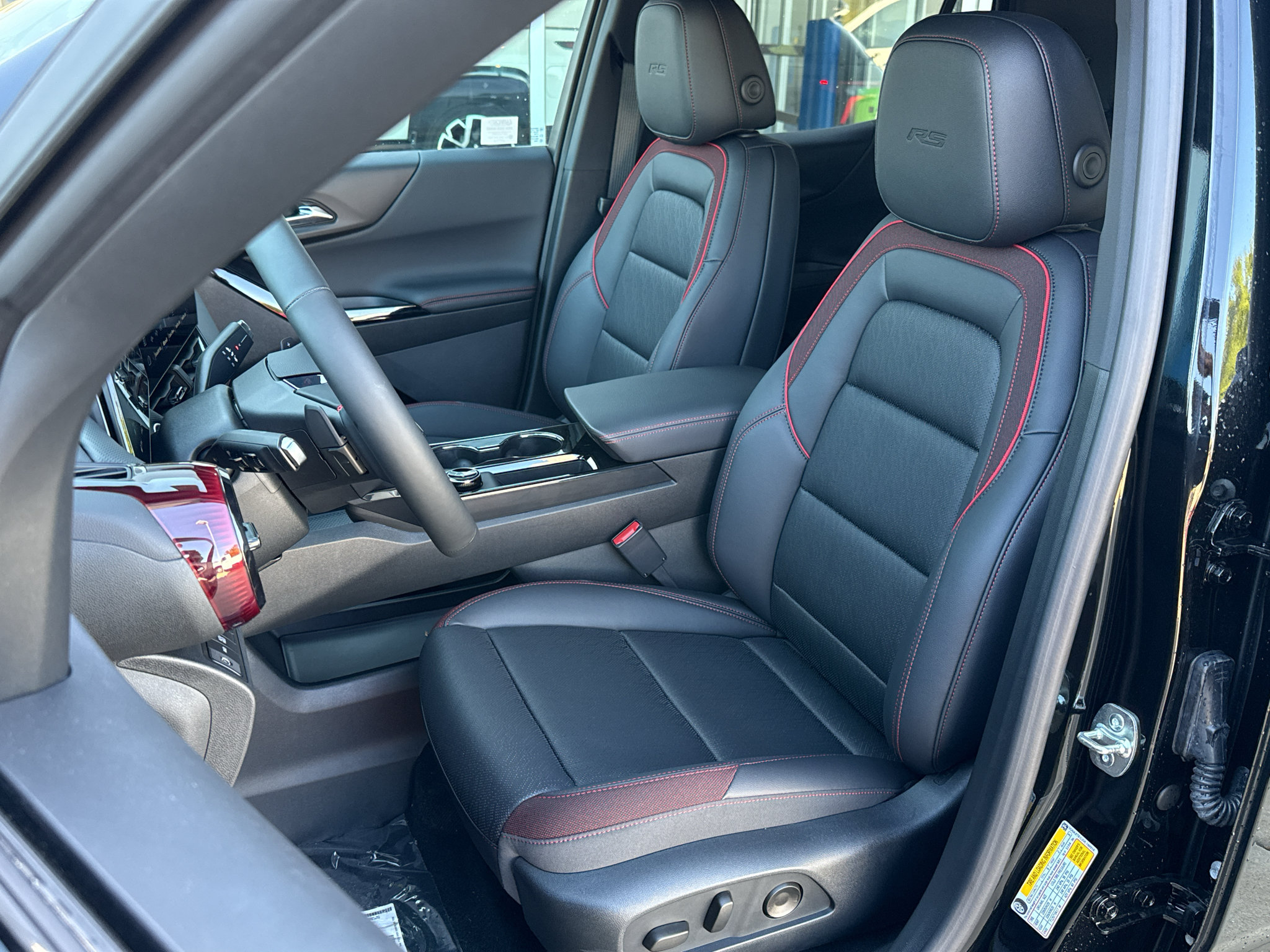 New 2027 Chevrolet Equinox RS w/ Safety and Technology Package AWD/4WD image 12