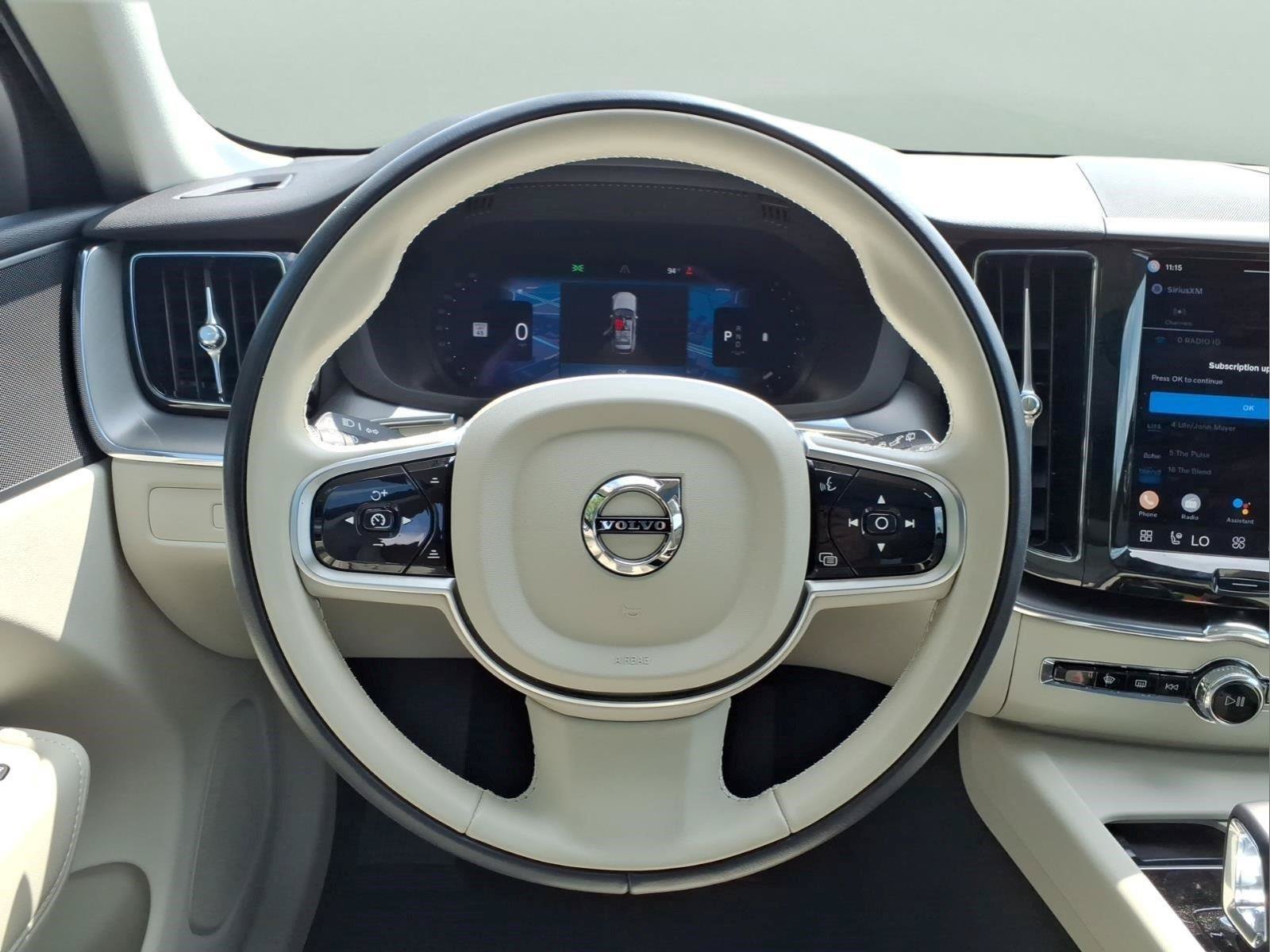 Used 2025 Volvo XC60 B5 Core w/ Protection Package Premier AWD/4WD image 8