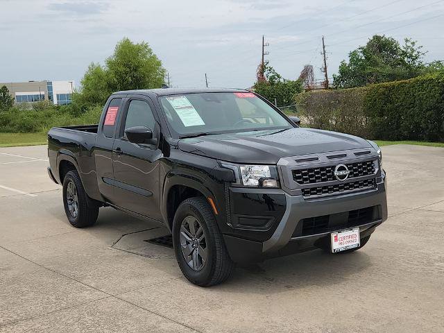 Certified 2025 Nissan Frontier SV RWD image 3