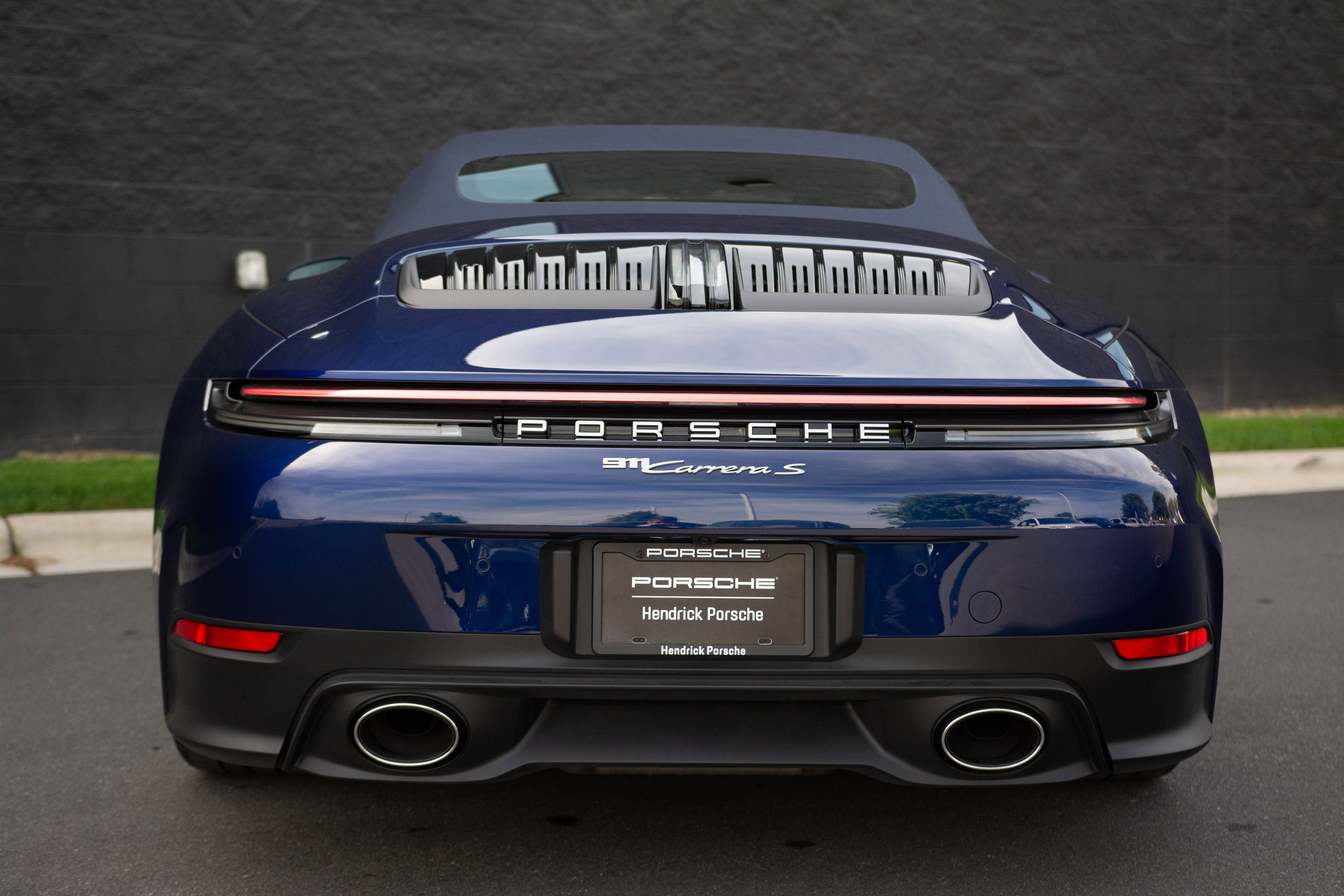 Certified 2025 Porsche 911 Carrera S image 6