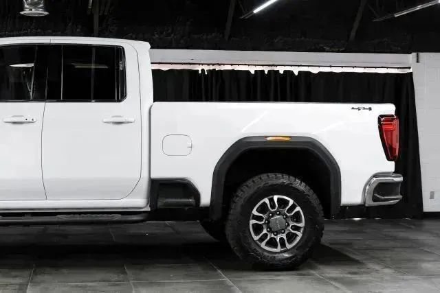 Used 2022 GMC Sierra 2500 SLE w/ SLE Convenience Package image 17