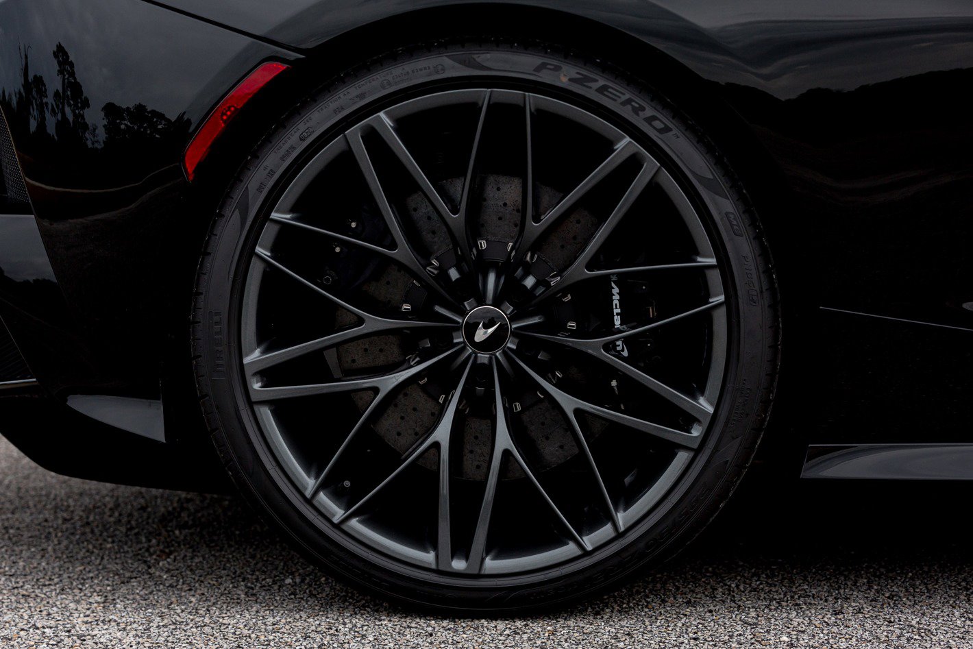 Used 2025 McLaren GTS image 38