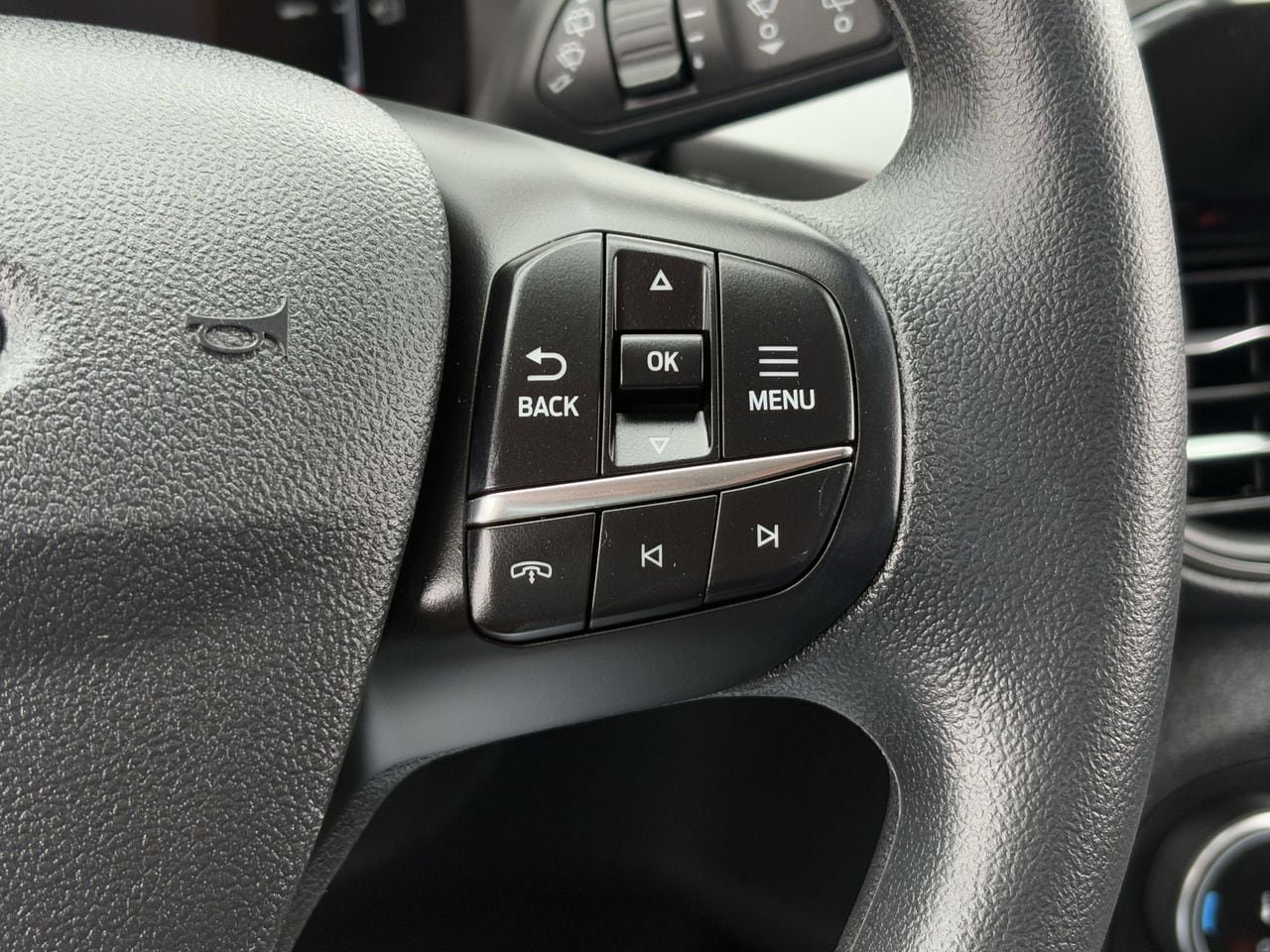 Used 2026 Ford Escape Active image 15
