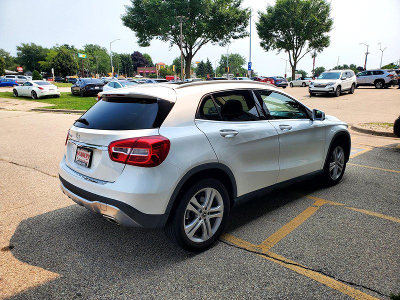 Used 2018 Mercedes-Benz GLA 250 w/ Premium Package image 4