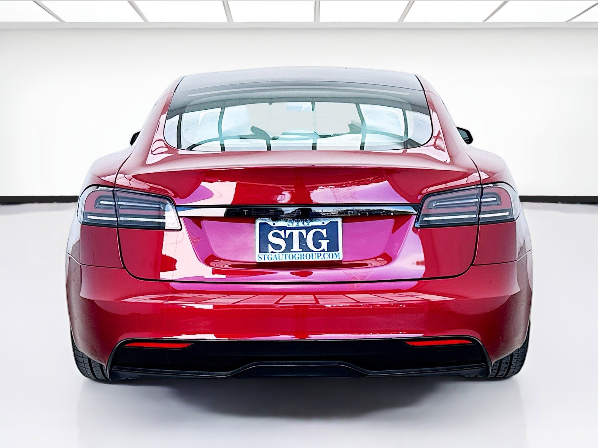 Used 2026 Tesla Model S image 5