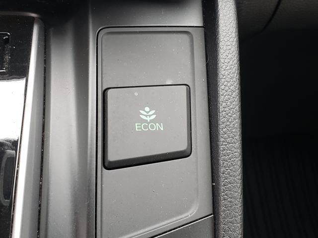 Used 2019 Honda CR-V Touring image 32