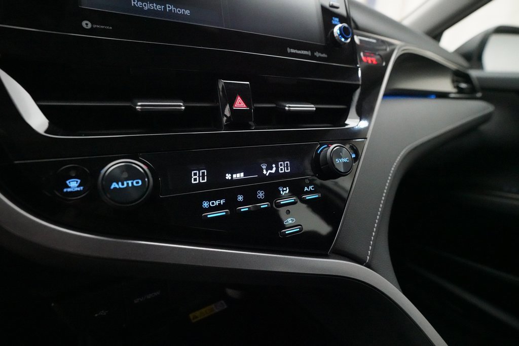 Used 2024 Toyota Camry XSE image 19