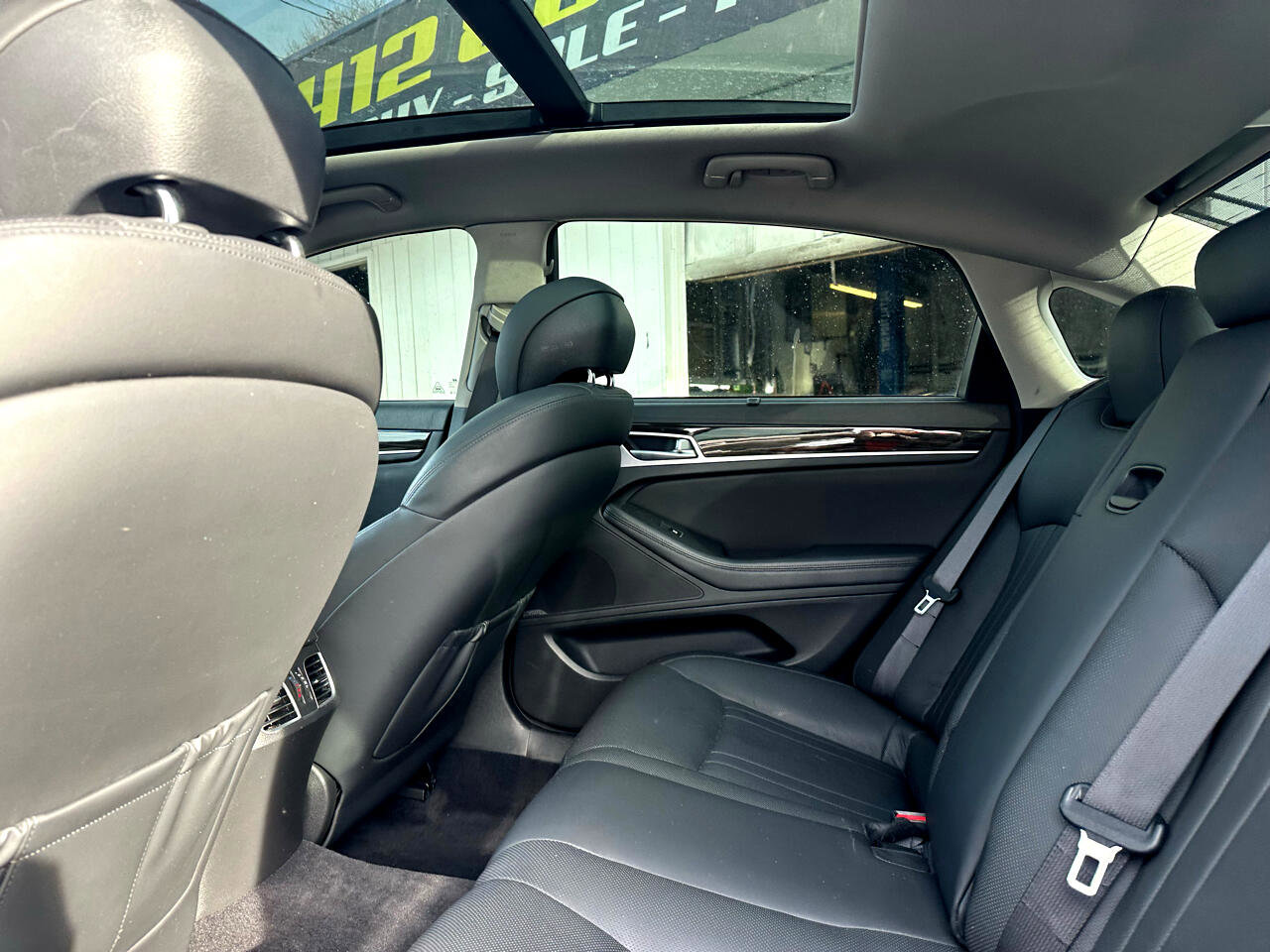 Used 2016 Hyundai Genesis 3.8 w/ Option Group 02 image 28