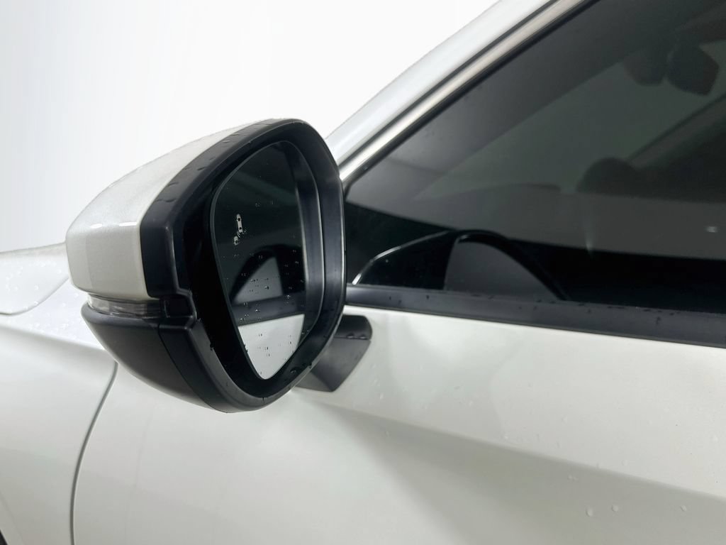 Used 2022 Honda Civic Touring image 37