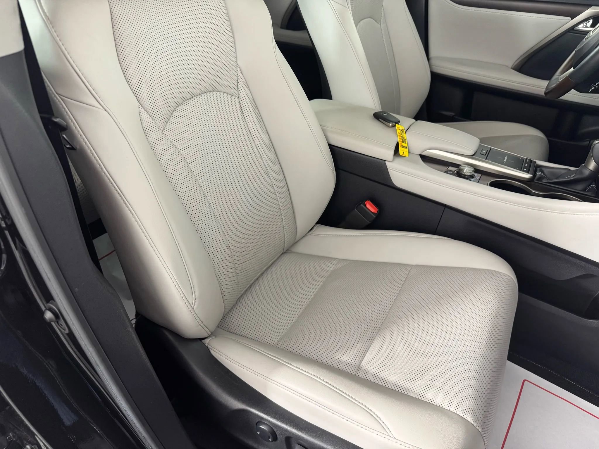 Used 2022 Lexus RX 350 FWD w/ Premium Package image 39