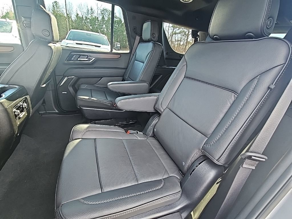 Certified 2025 GMC Yukon Denali image 14