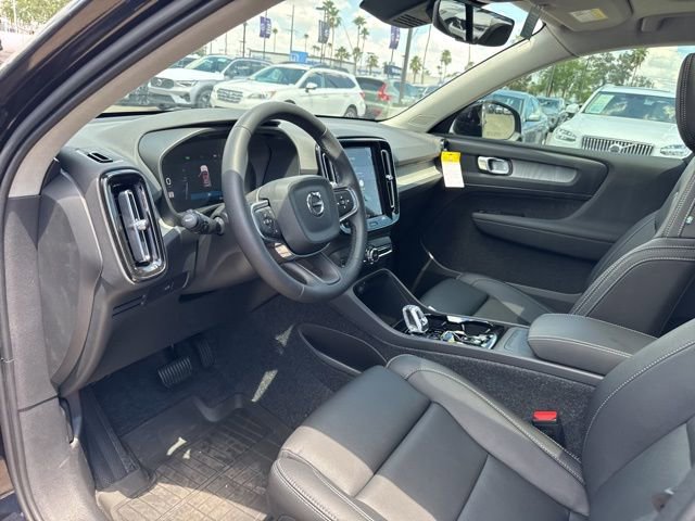 New 2025 Volvo XC40 B5 Plus w/ Protection Package Premier image 12