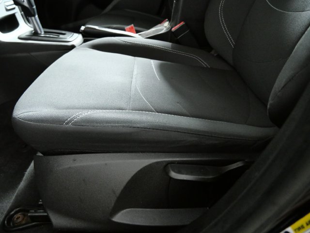 Certified 2017 Ford Fiesta SE FWD image 16
