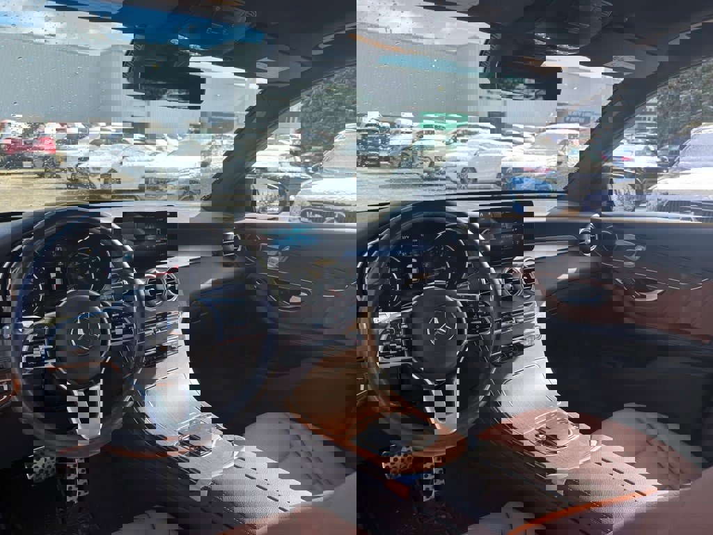 Used 2022 Mercedes-Benz GLC 300 4MATIC image 14