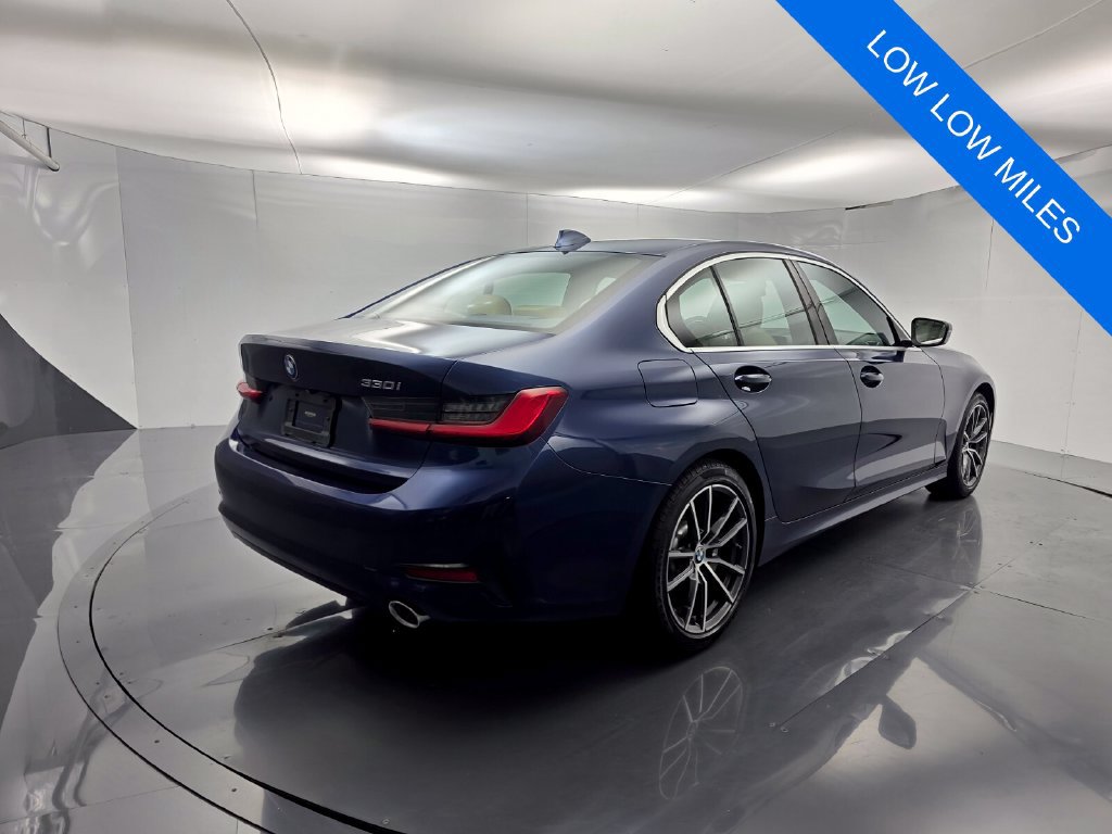 Used 2020 BMW 330i Sedan w/ Convenience Package RWD image 4