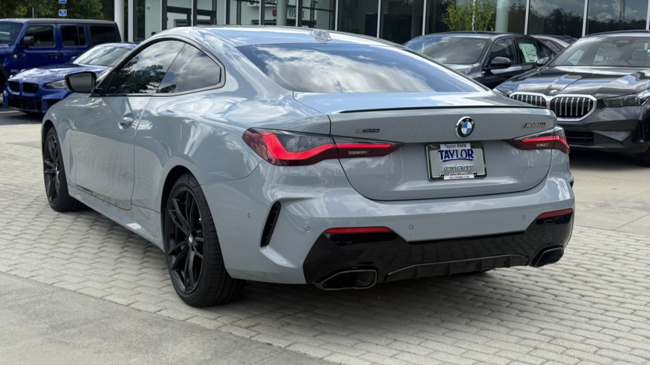 Certified 2024 BMW 440i xDrive Coupe w/ Premium Package AWD/4WD image 3