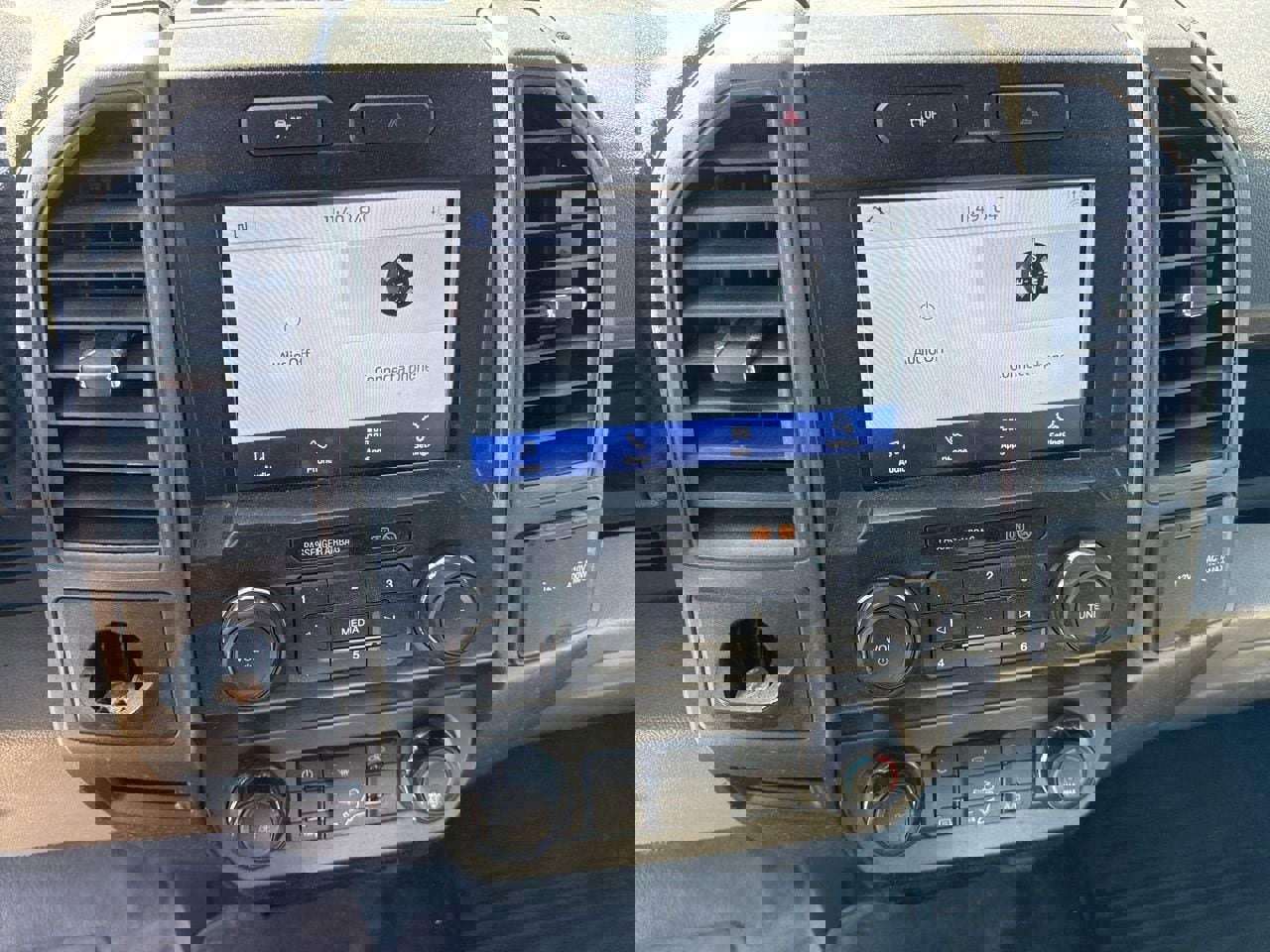 Used 2022 Ford F250 XL w/ STX Appearance Package image 23