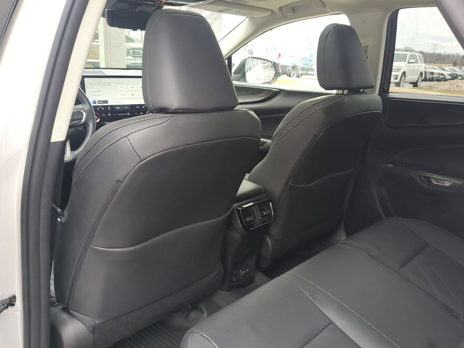 Used 2023 Lexus NX 300h AWD w/ Towing Package (2000 Lbs) image 21