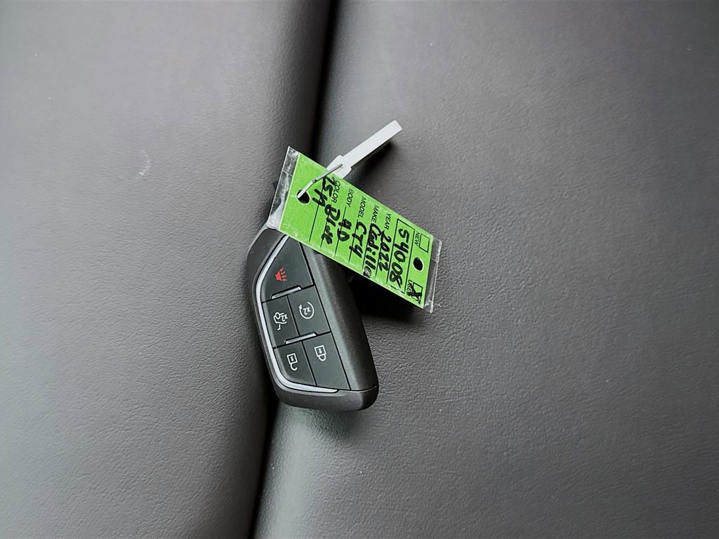 Used 2022 Cadillac CT4 V image 37