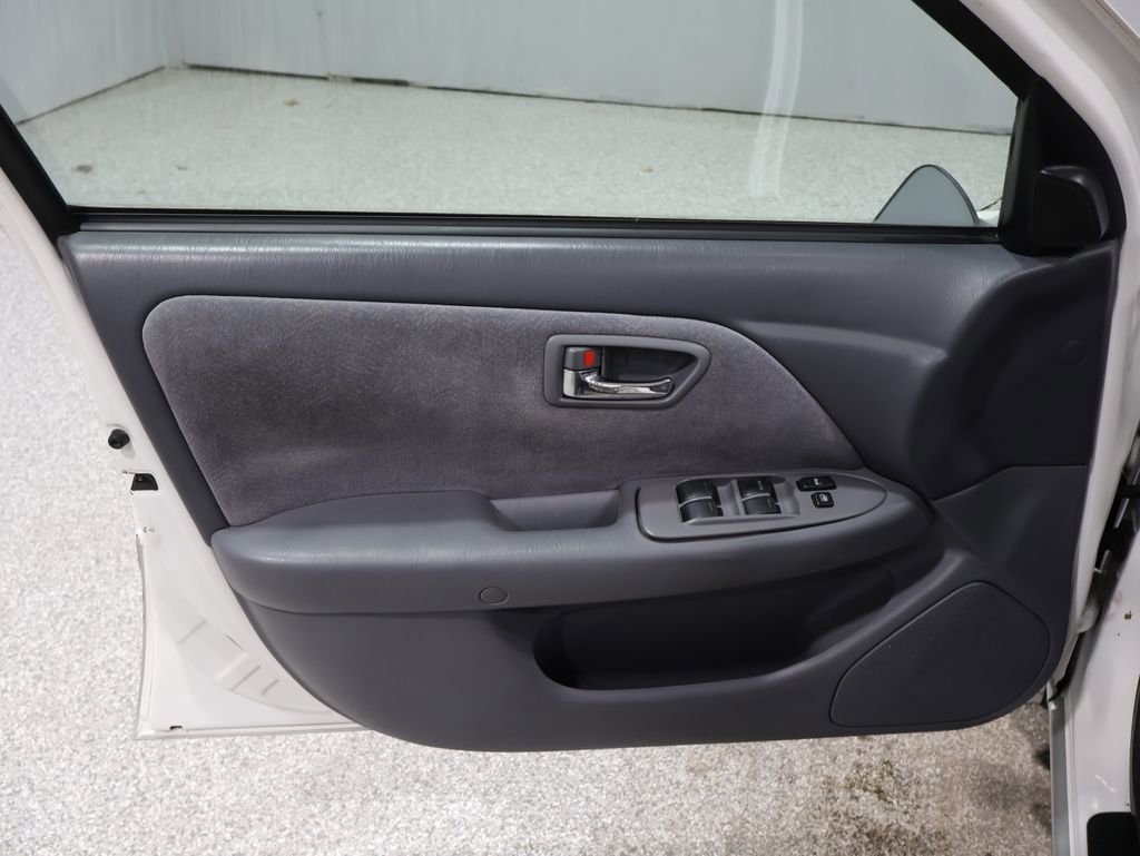 Used 2001 Toyota Camry LE image 13
