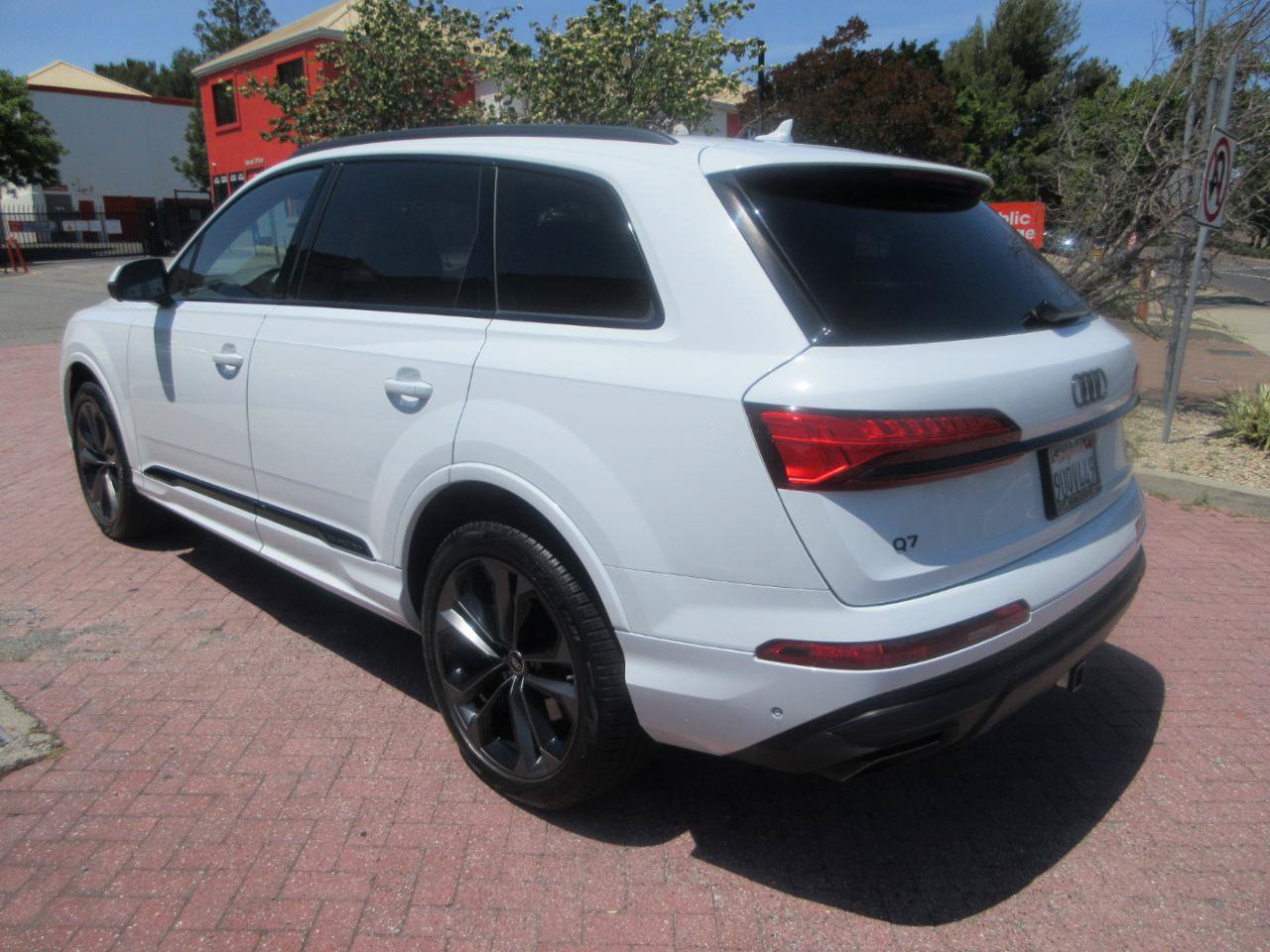Used 2025 Audi Q7 3.0T Premium Plus w/ Premium Plus Package AWD/4WD image 97