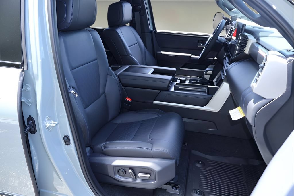 New 2026 Toyota Tundra Platinum AWD/4WD image 17