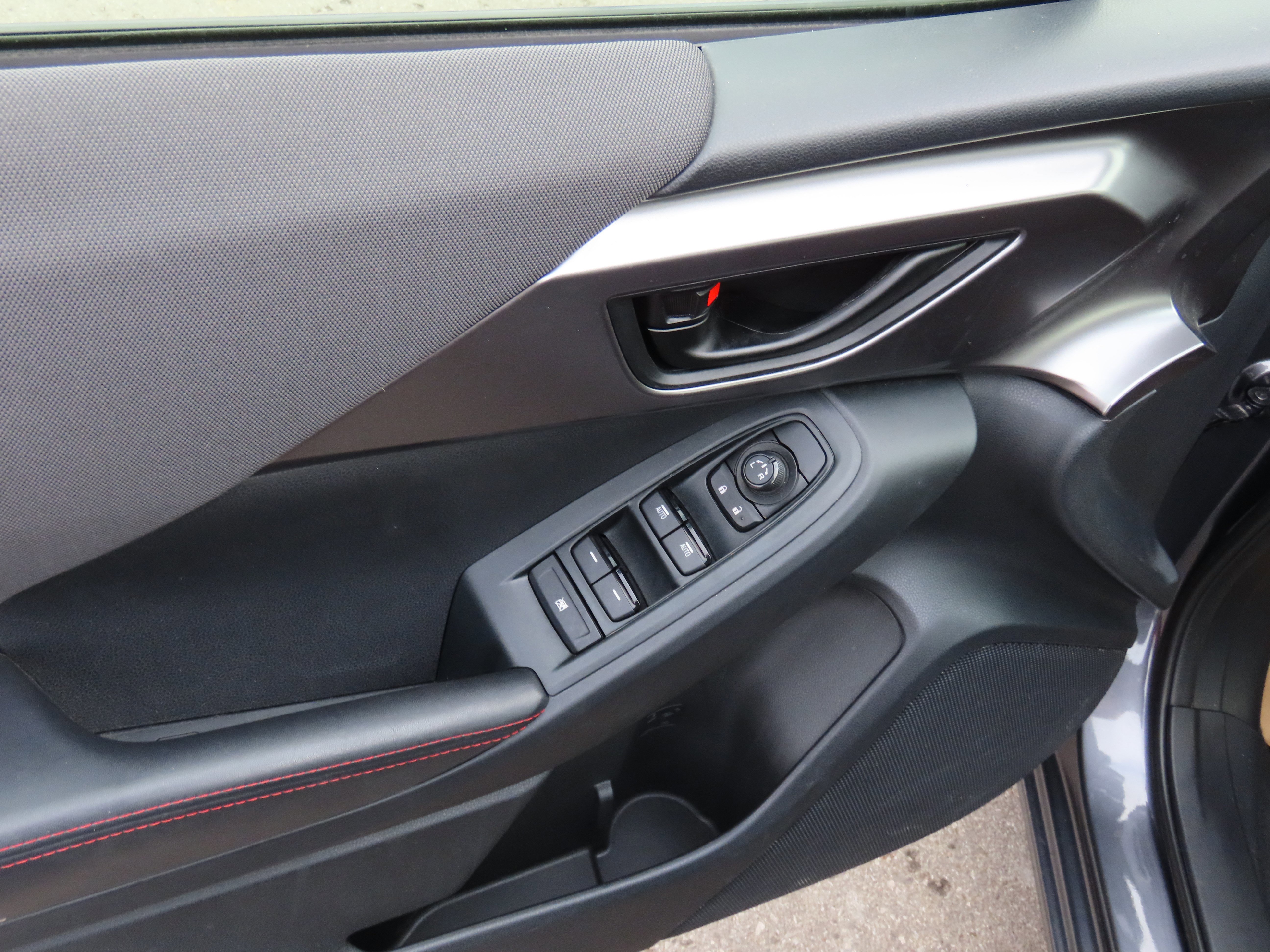 Used 2024 Subaru Impreza 2.0i Sport image 22