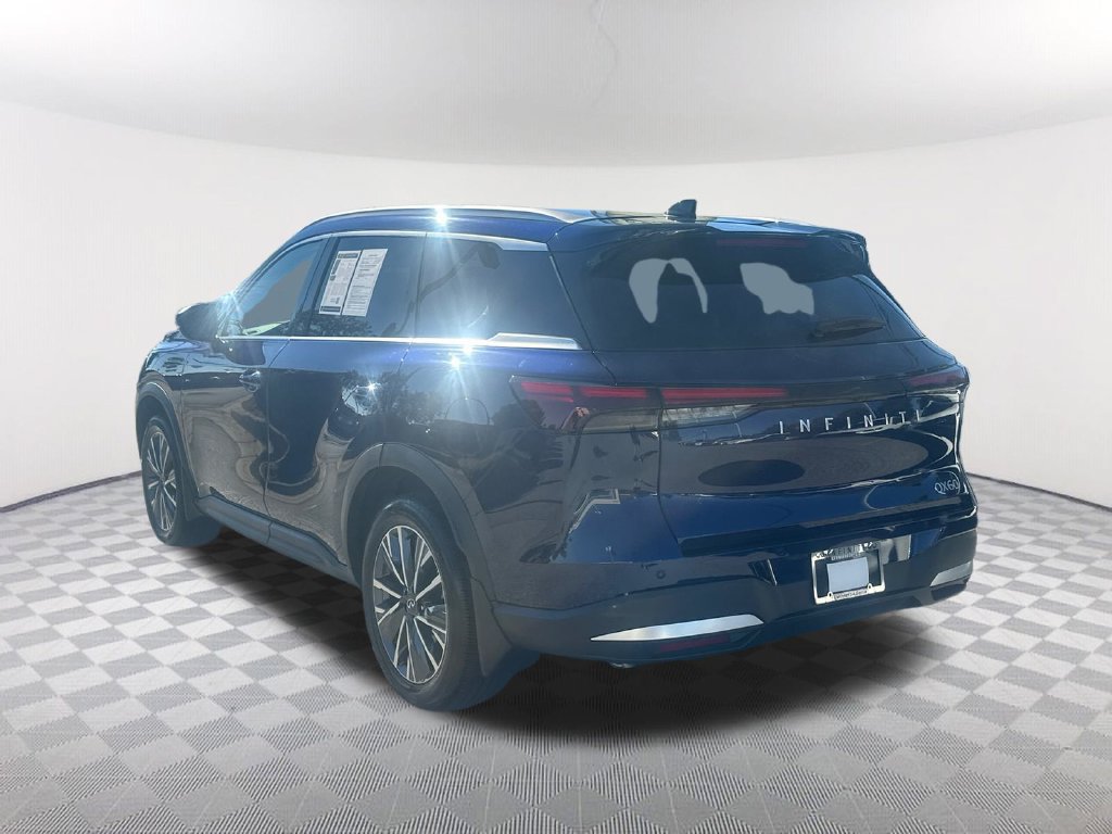 Certified 2027 INFINITI QX60 Luxe w/ Cargo Package FWD image 7