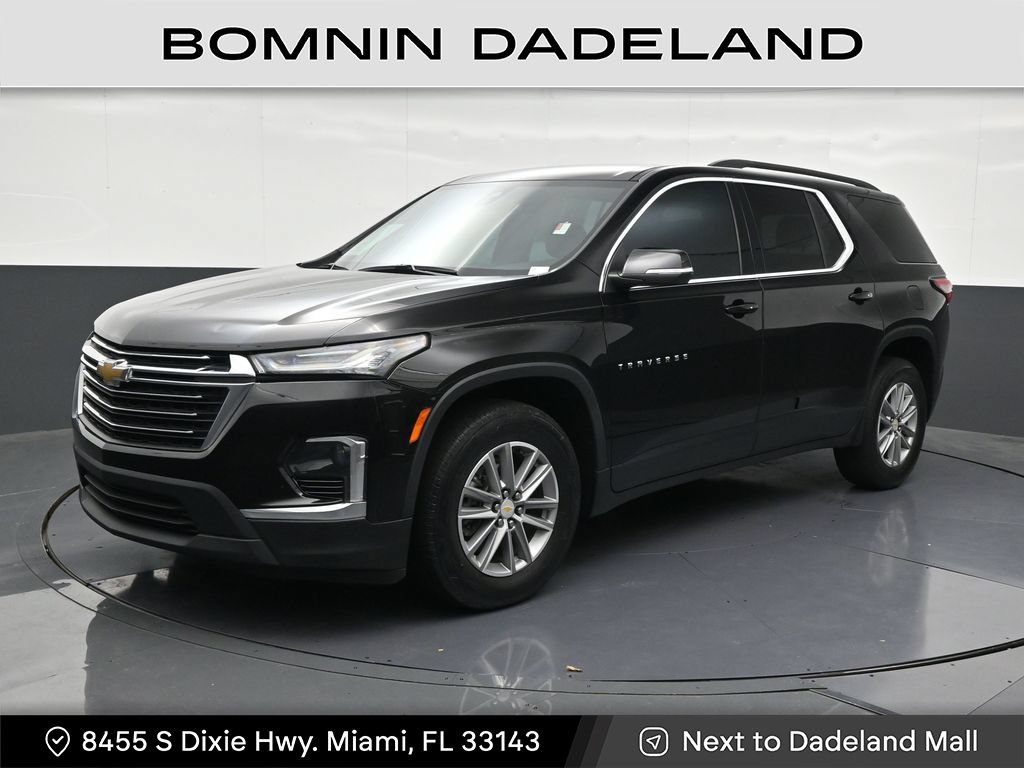 Used 2022 Chevrolet Traverse LT FWD image 1