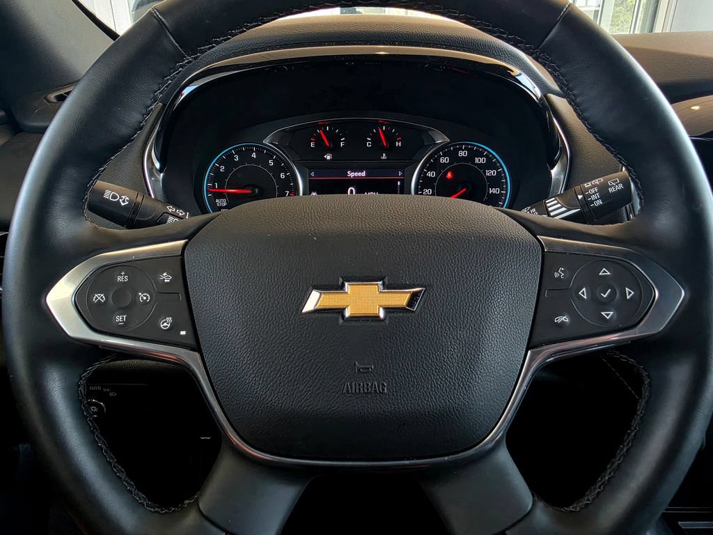 Used 2023 Chevrolet Traverse LT FWD image 26