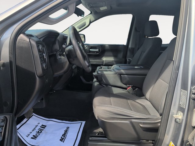 Used 2019 Chevrolet Silverado 1500 Custom Trail Boss w/ Custom Convenience Package image 9