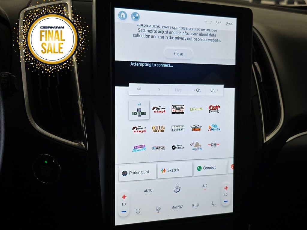 Used 2022 Ford Edge Titanium image 22