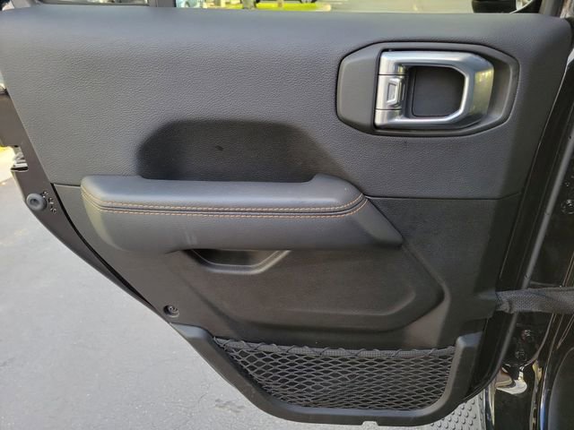 Used 2022 Jeep Wrangler Unlimited Sahara image 13