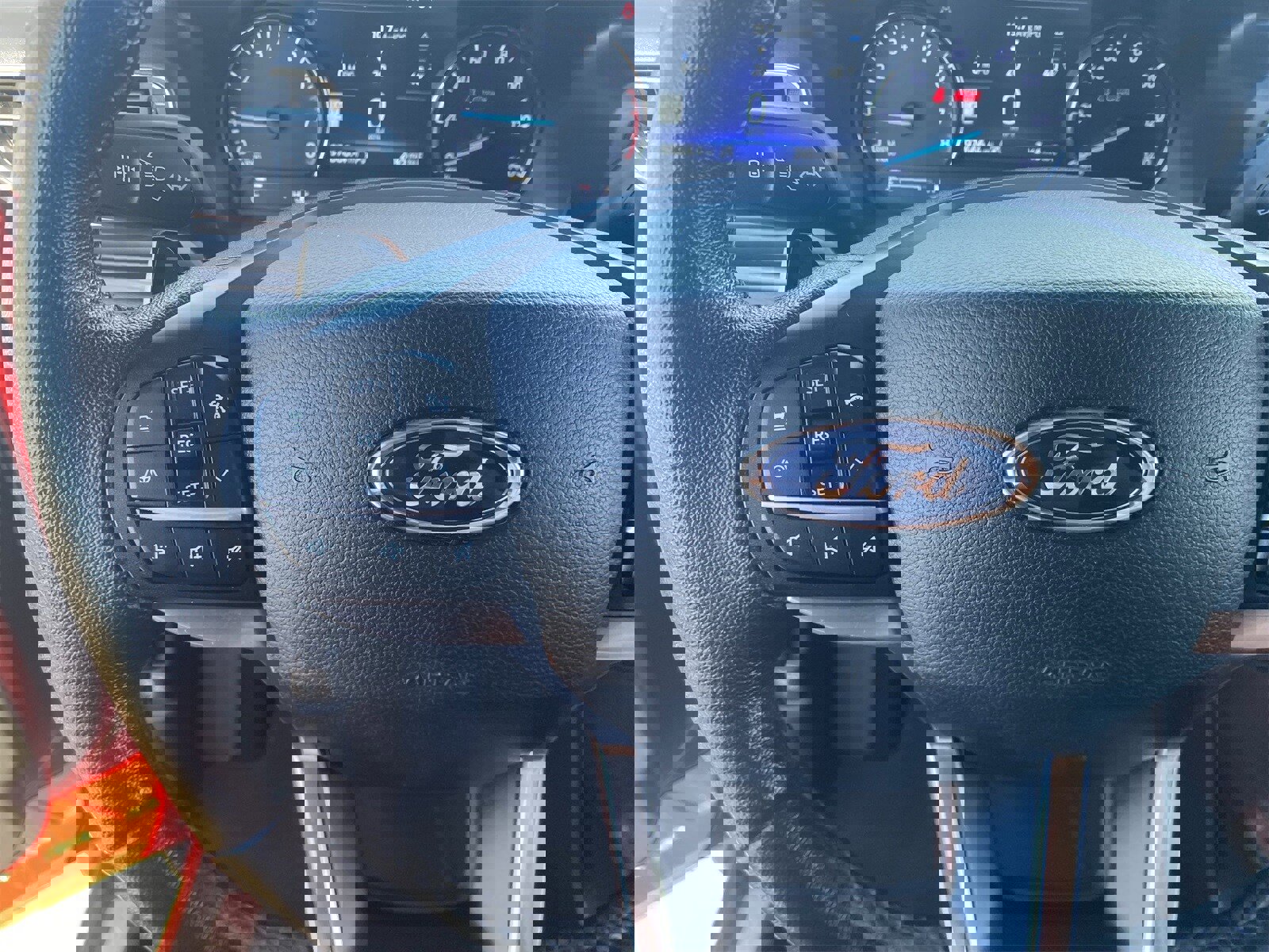 Used 2020 Ford Explorer Limited w/ Class III Trailer Tow Package image 25