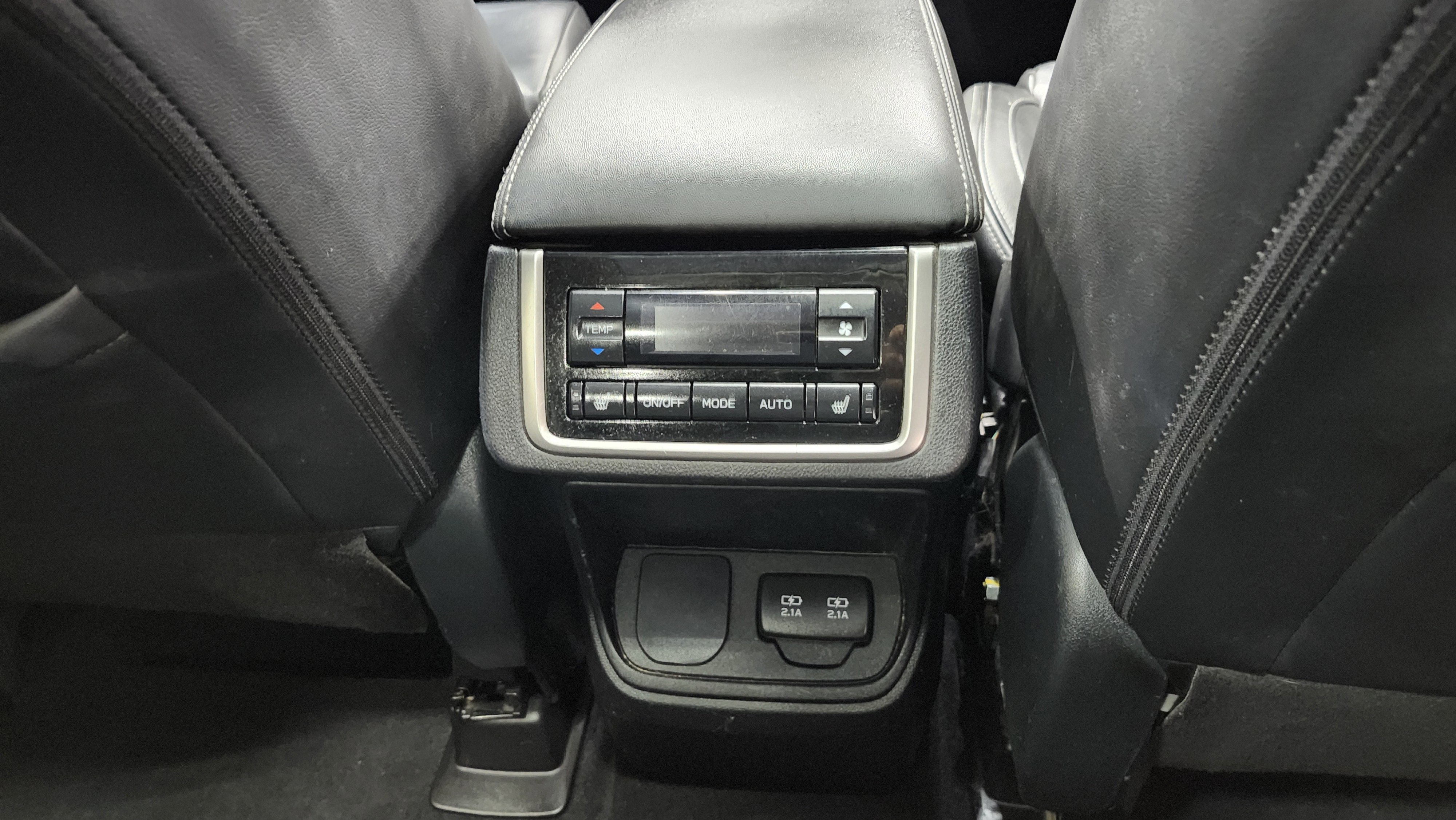 Used 2021 Subaru Ascent Limited w/ Technology Package image 21