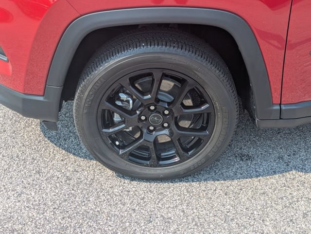 New 2026 Jeep Compass Latitude AWD/4WD image 10