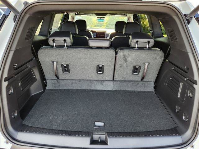 New 2026 GMC Acadia Elevation w/ Black Edition FWD image 14
